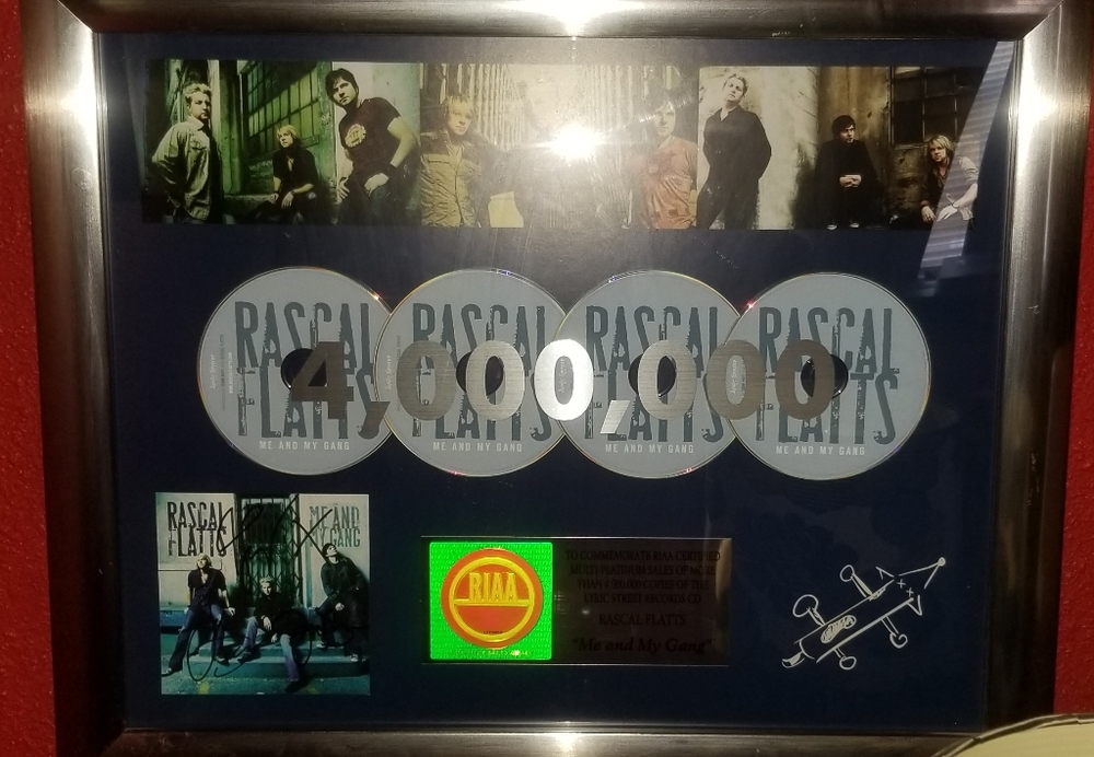 Certified Autographed Rascal Flatts Album - Picture 2 of 5